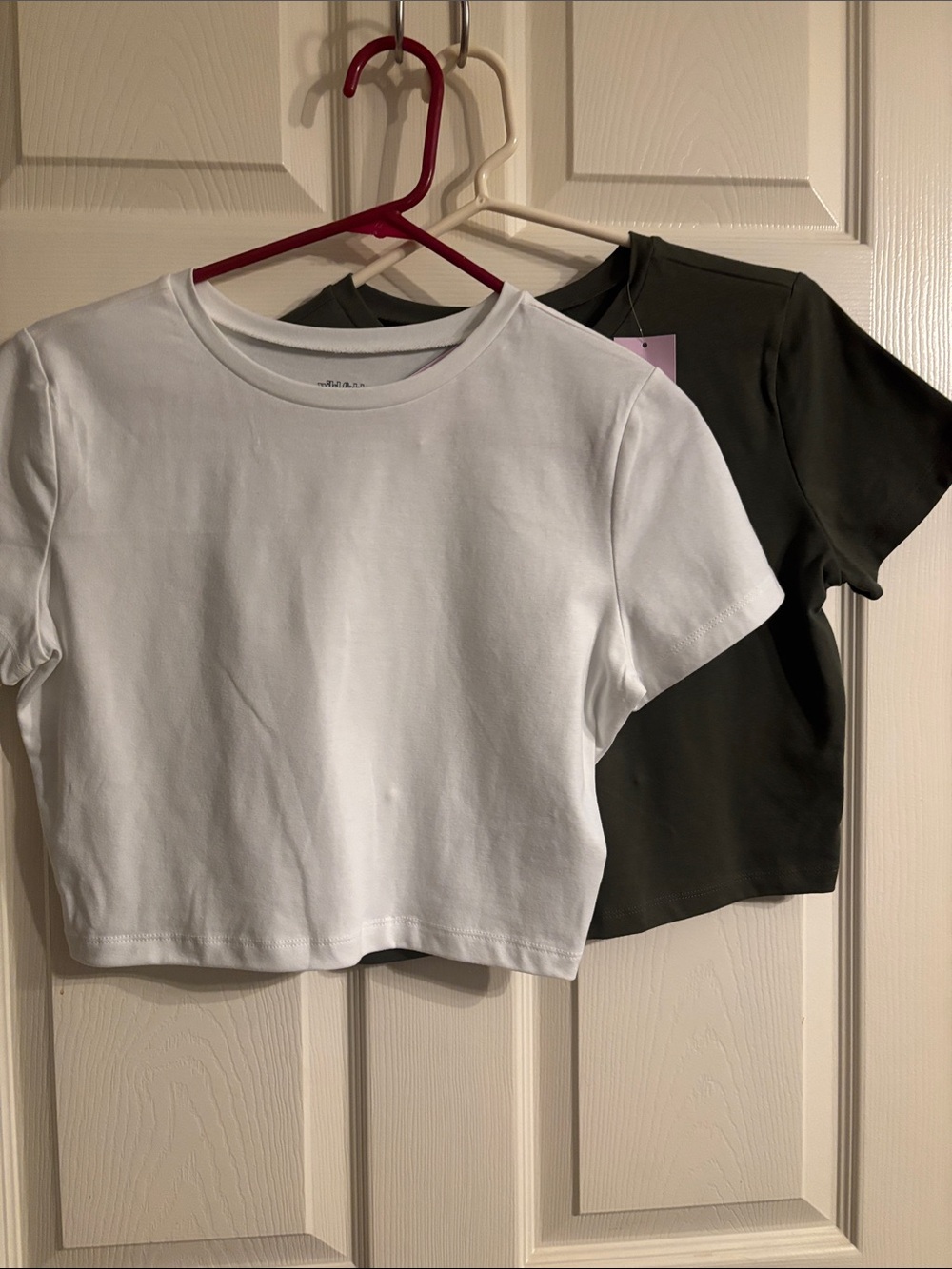 wild fable White and Olive Cropped Crewneck Tee Set